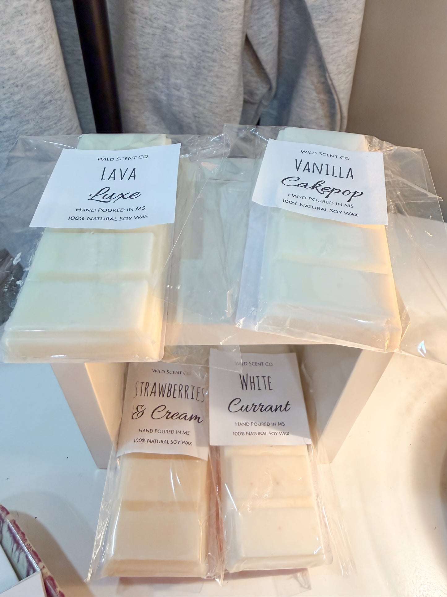 Small wax melts