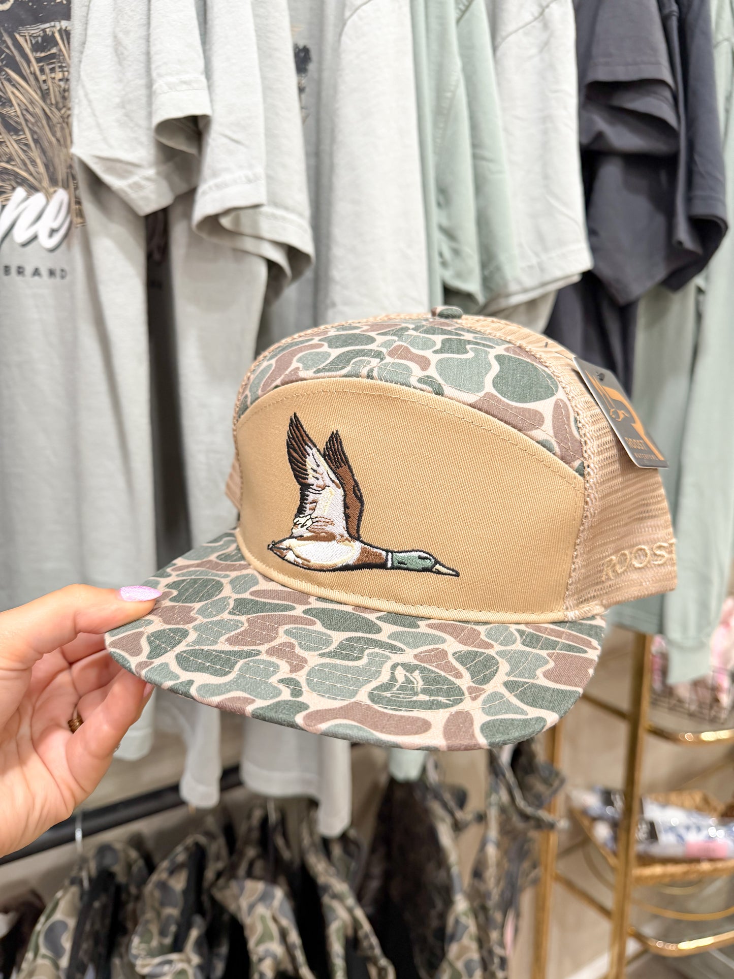 Duck roost hat