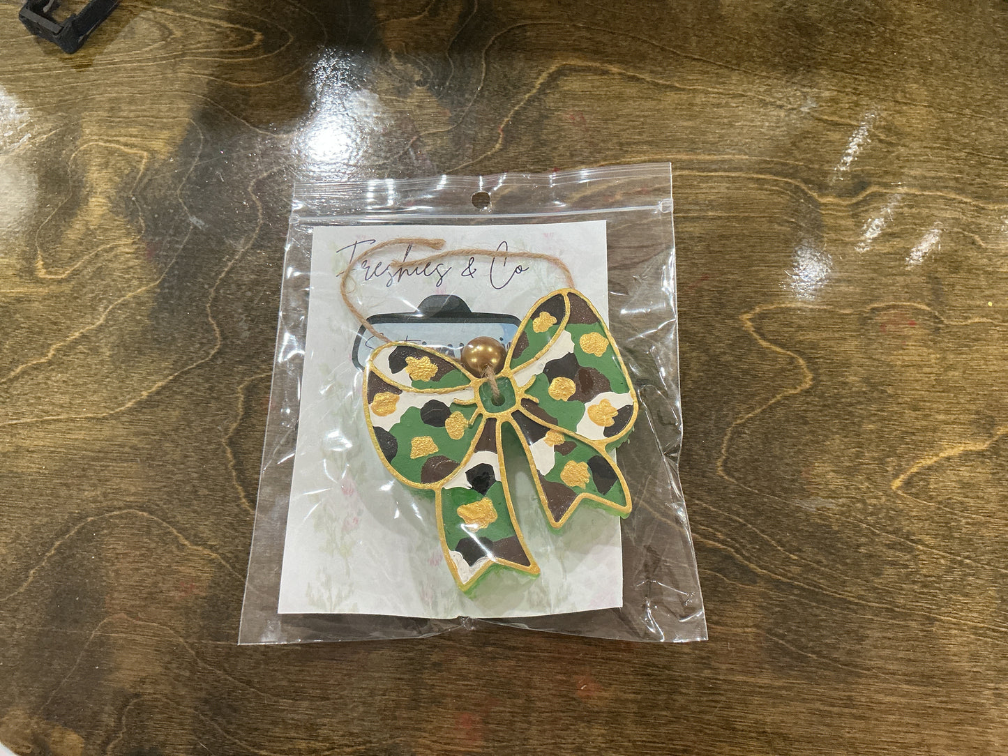 Freshie camo bow